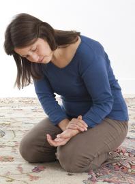 Cornelia Weiss practices a Self-Breema exercise