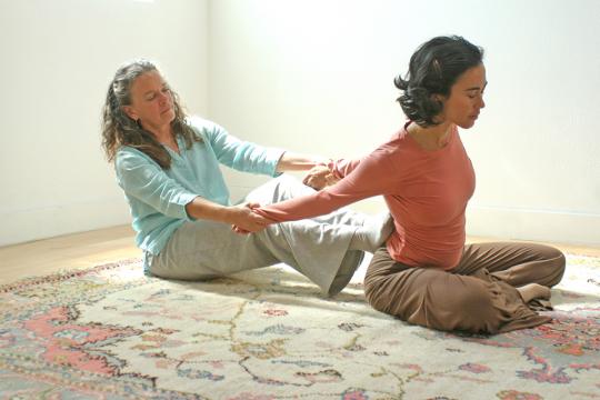 Denise Berezonsky practicing Breema bodywork in Oakland, CA